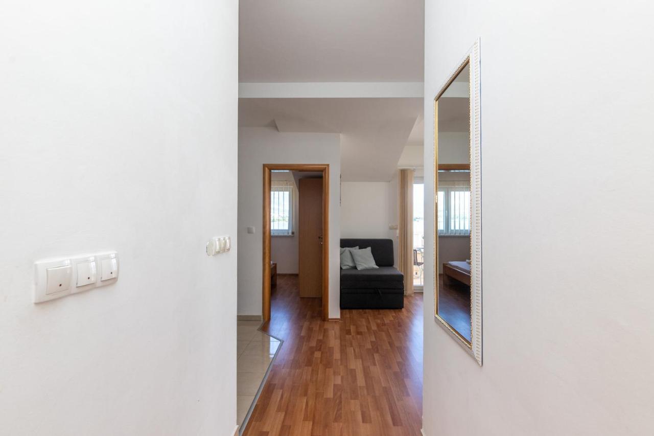 Apartments Janja Trogir Dış mekan fotoğraf