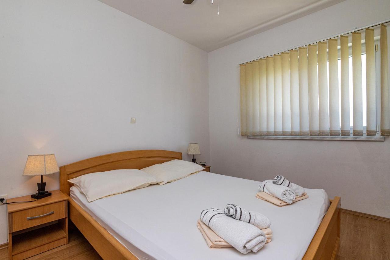 Apartments Janja Trogir Dış mekan fotoğraf